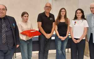18 septembre 2026 - SAINT-BARTHELEMY-D'ANJOU - Léonore et Zoé, deux jeunes femmes aux parcours encourageants récompensées